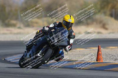 media/Feb-04-2023-SoCal Trackdays (Sat) [[8a776bf2c3]]/Turn 2 (1140am)/